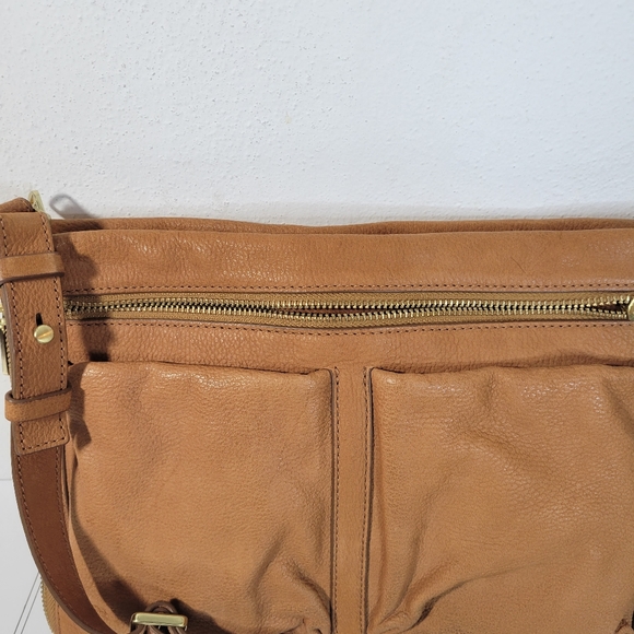 Fossil Small Piper Pebbled Leather Bag Light Brown - Picture 2 of 12